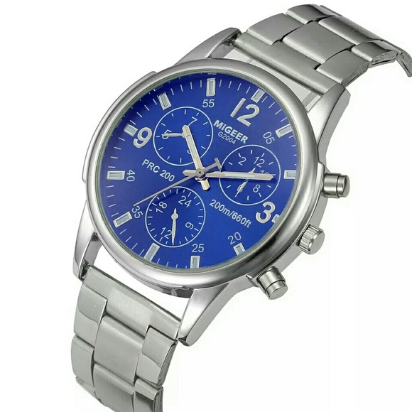 NWT MEN'S STAINLESS STEEL QUARTZ WATCH W/BLUE FACE - Picture 2 of 6